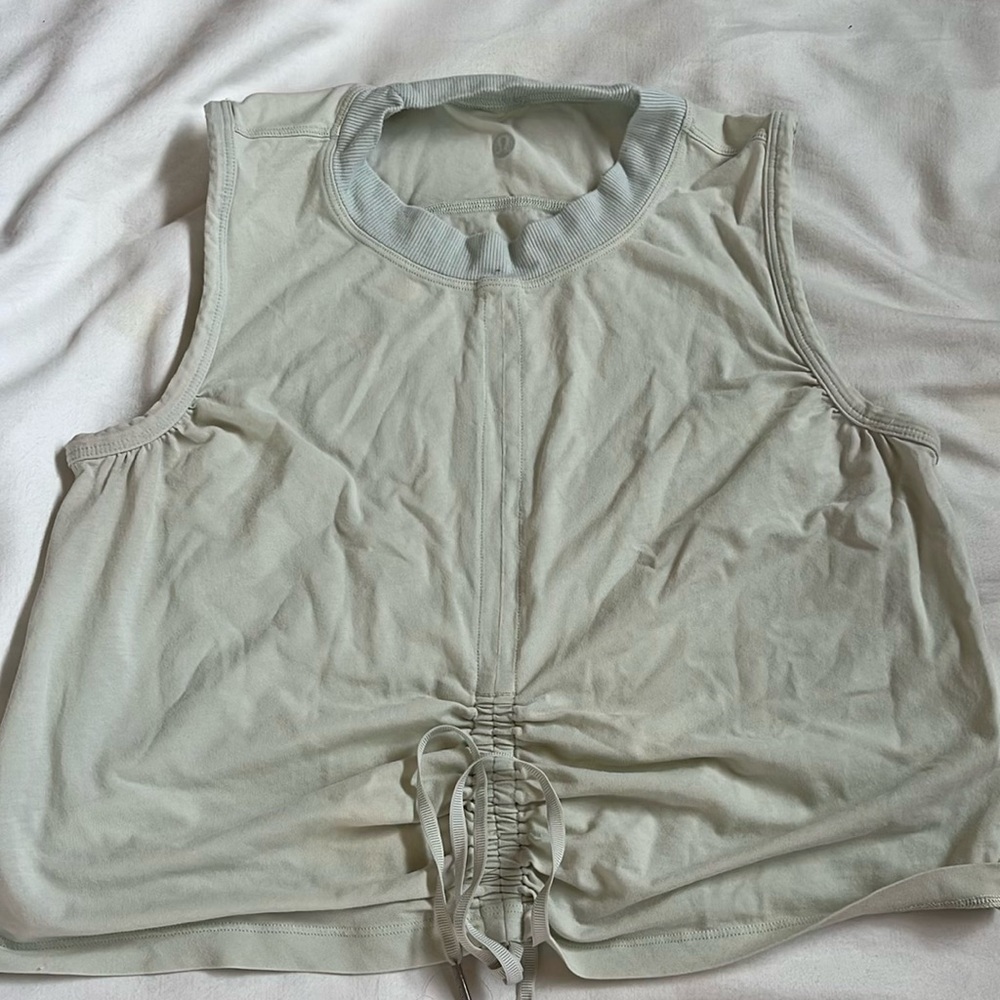 Lululemon tank top